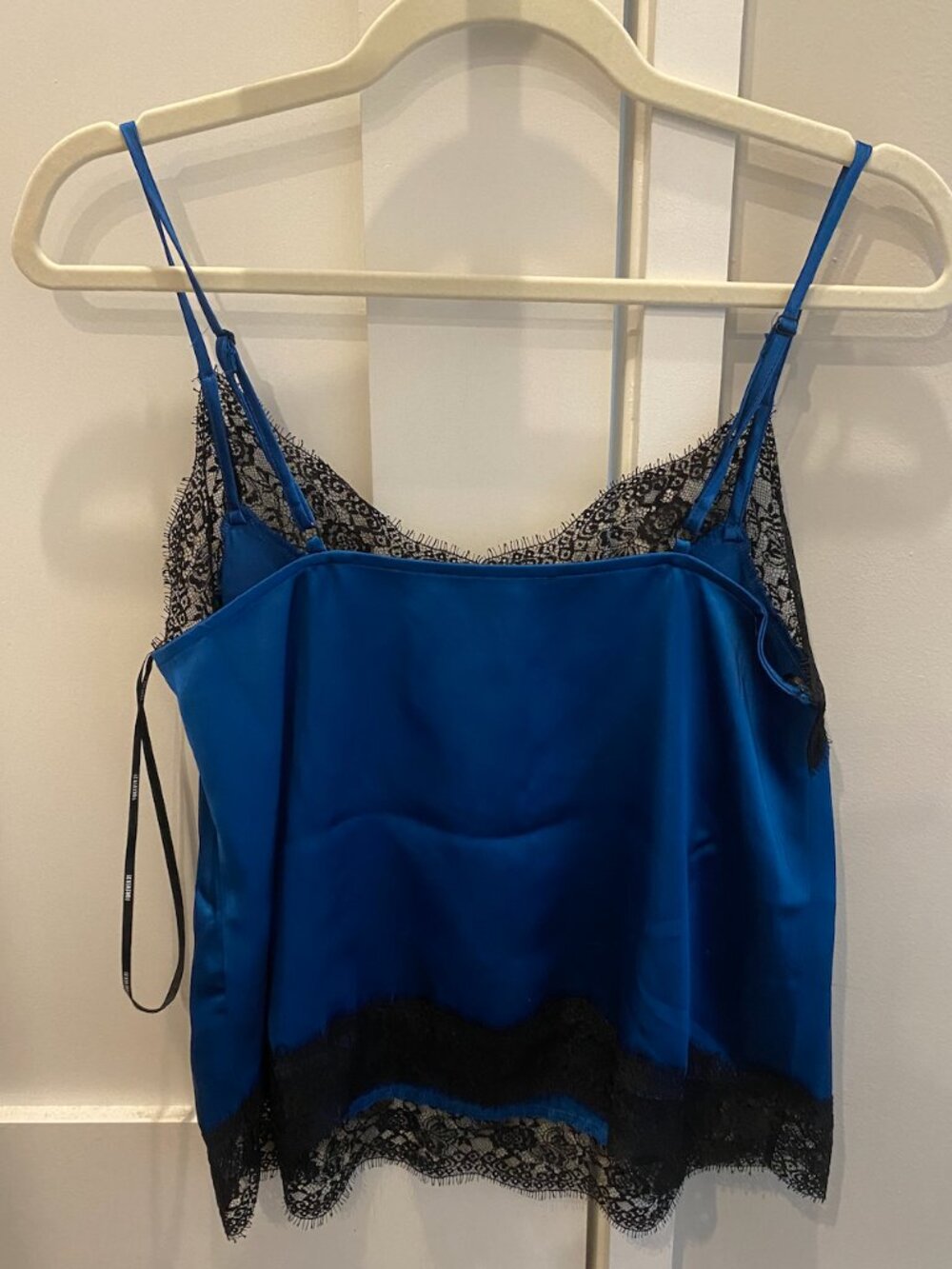 FOREVER 21 LACE TANK - Picture 2 of 3